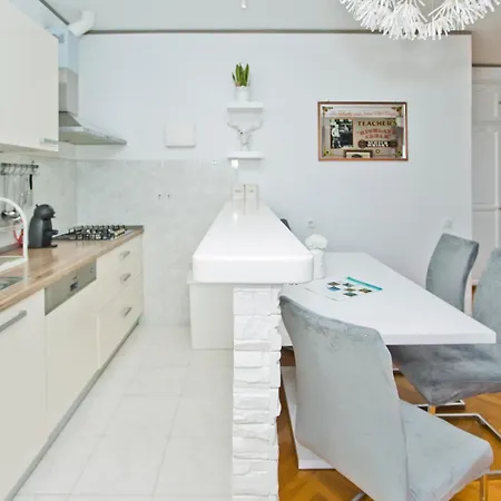 Milton Luxe Hvar * هفار