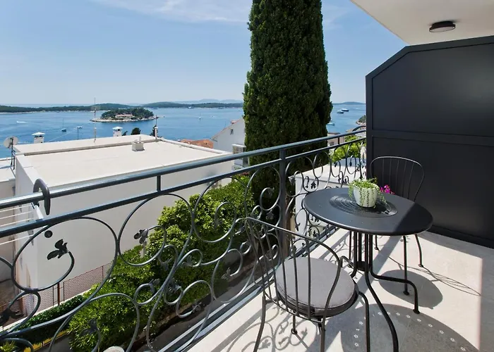 Milton Luxe Hvar Lägenhet Hvar Town