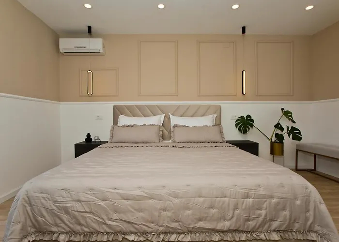 Milton Luxe Hvar フヴァル