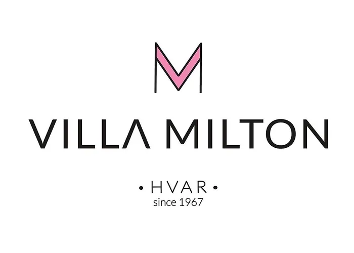 Milton Luxe Hvar アパート フヴァル